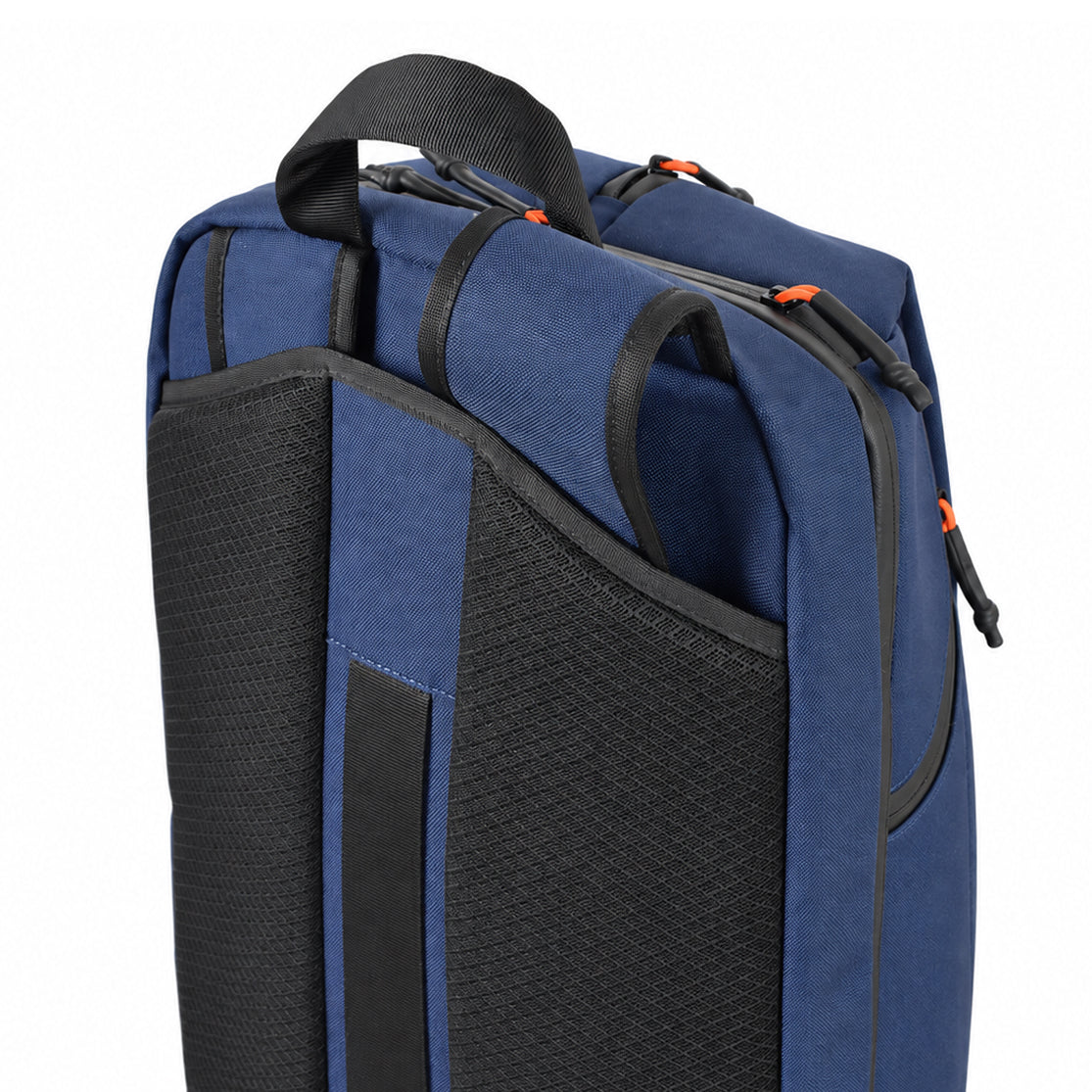 Raven Dufflepack