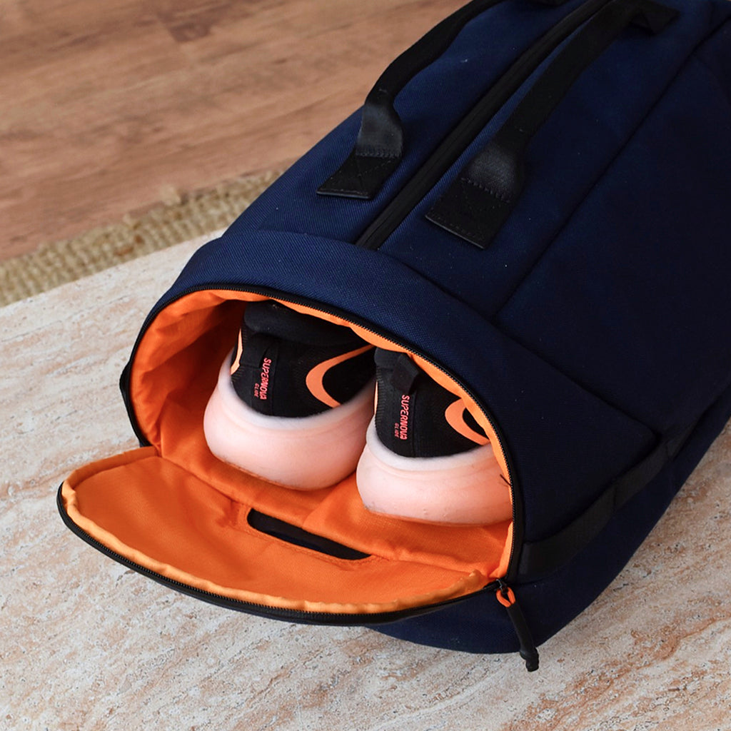 Raven Dufflepack